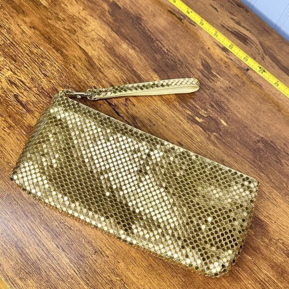 Vintage Gold Metal Mesh Evening Clutch Wristlet Zipper Closure - Picture 2 of 10
